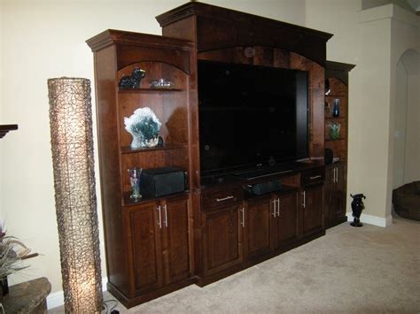 Custom Living Room Cabinets | Mandina's Custom Cabinets