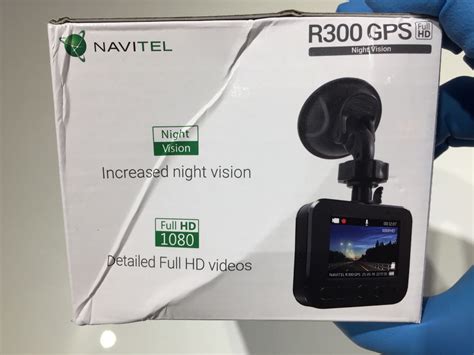 Navitel R300 GPS - видеорегистратор с GPS и ночной съёмкой | Обзор ...