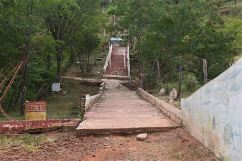 Prefeitura De Picos Realiza Limpeza E Revitaliza O No Morro Da Santa