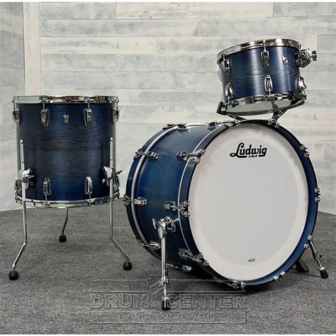 Ludwig Classic Oak 3pc Drum Set Blue Burst 221316 Reverb