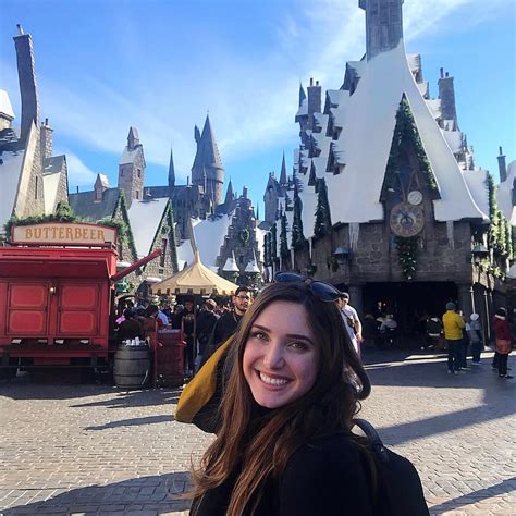 Hogsmeade Village | Scrolller