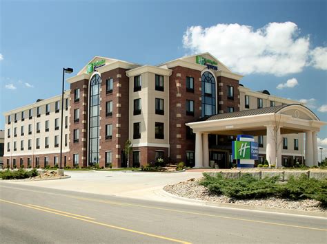 Holiday Inn Express & Suites Marion - Marion, United States