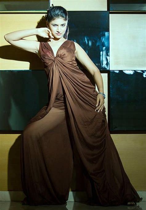 SHWETA PANDIT HOT AND SEXY WALLPAPER TIGHT Bikini Bra Hot Sexy Actress Model Images Pics HD