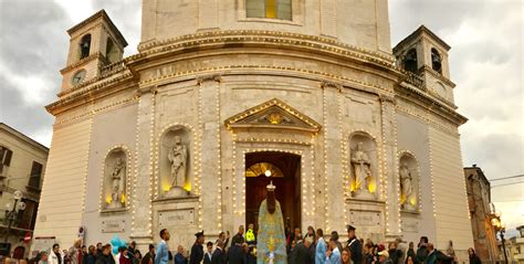 Riapre Il Santuario Di Pratola La Madonna Della Libera Tornata Nella