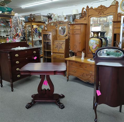 Rocky Mountain Antiques, Inc. | Loveland CO