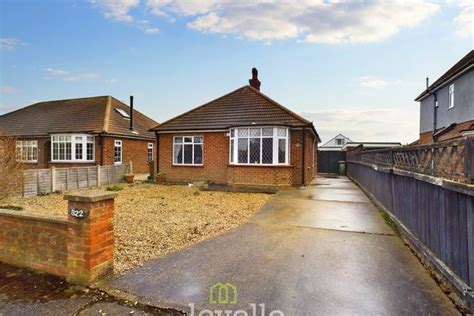 Grimsby Road Humberston Dn36 2 Bedroom Detached Bungalow For Sale