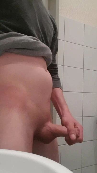 Mittagspause Auf Der Arbeit Gay Porn XHamster