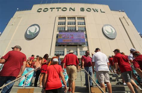 Oklahoma Football Five Big Storylines On The Th Red River Rivalry Game