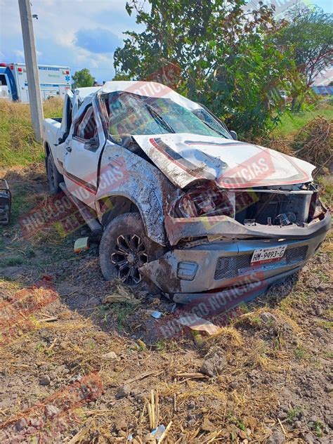 Victima Fatal En Volcadura En La Carretera Alfajayucan Ixmiquilpan