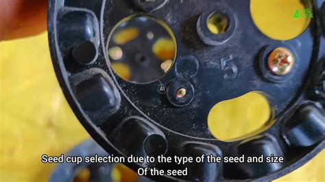 Agriconic Plastic Material Round Manual Hand Push Seeder For