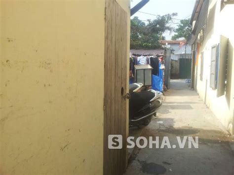 Hiếp dâm quay clip sex để ép nữ sinh làm nô lệ tình dục