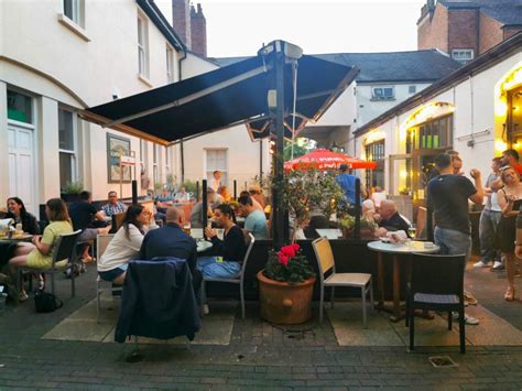 Best pubs in Leamington Spa with beer gardens! - Travel Across The ...