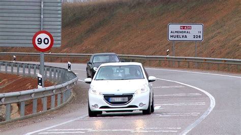 La Dgt Prev M S De Millones De Desplazamientos Por Carretera Este