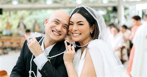 More Details On Maxine Medina Timmy Llanas Intimate Church Wedding