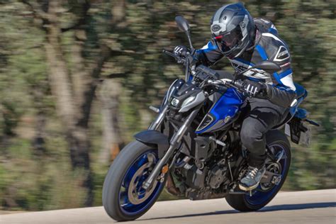 Motos Naked Cómo son Aprende a distinguirlas y conviértete en un experto