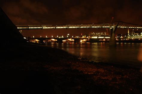 Millenium Bridge It Doesn T Wobble Anymore Erin Flickr