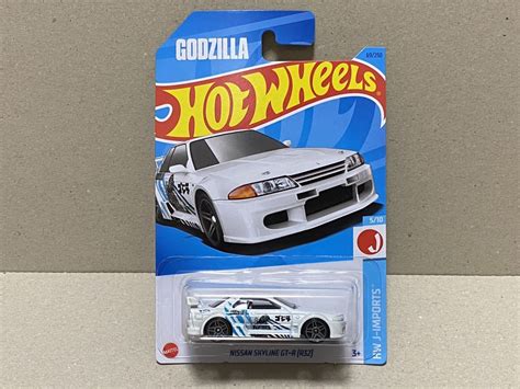 Yahoo オークション ホットウィール Hot Wheels ベーシック 日産 ス