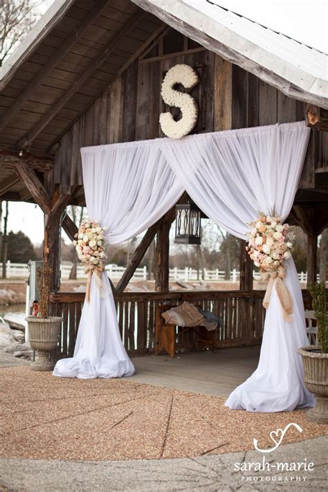 Chic Rustic Burlap Lace Wedding Ideas And Inspiration Tulle