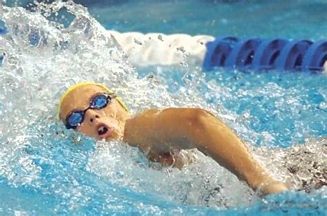 Natación Y Otros Deportes De Piscina Para Combatir El Calor