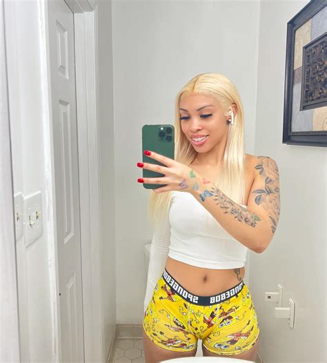 Vanilla (@theyluvnilla) • Instagram photos and videos
