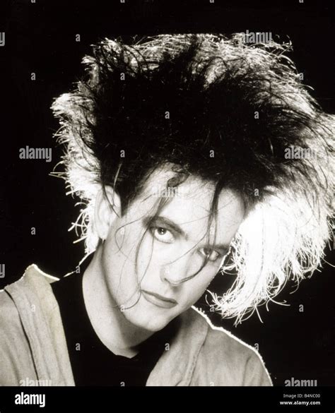 Robert Smith The Cure Hi Res Stock Photography And Images Alamy