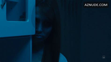 KIZUNA SAKURA Nude AZNude