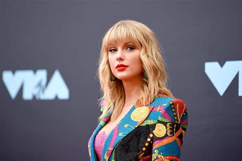 Taylor Swift identyfikuje się z potężną fabułą Gry o tron Daenerys