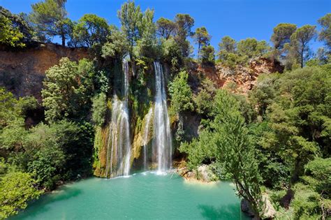 Ils Baisent Sous Une Cascade Telegraph