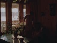 Naked Yelena Safonova In Zimnyaya Vishnya