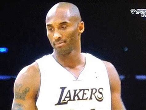 Kobe Bryant Fires His Death Stare At Jeremy Lin 15 Minute News