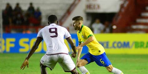 Caio Henrique celebra convocação para Pré Olímpico Uma das metas de