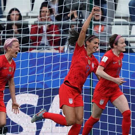 Alex Morgan Scores 5 Goals as USA Beat Thailand 13-0 in 2019 Women's ...