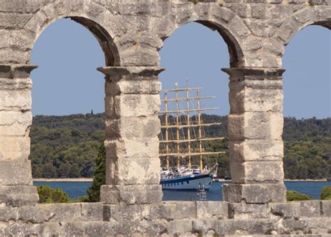 A Naked Cruise Adventure In The Adriatic