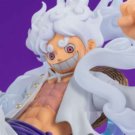 One Piece Luffy Gear Gigant Figuarts Zero Extra Battle Figurine