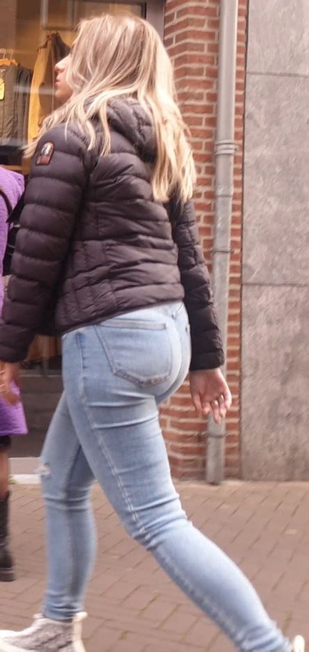 Blonde Girl With A Nice Tight Ass In Tight Jeans Tight Jeans Forum