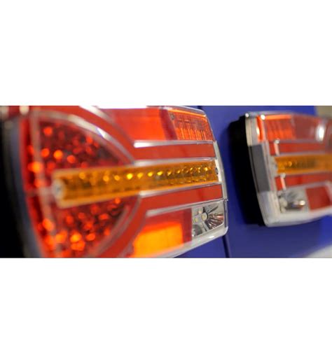 Feu Led Multifonctions Arri Re Droit