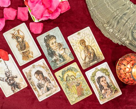 How Can Tarot Help Attract True Love This Valentines