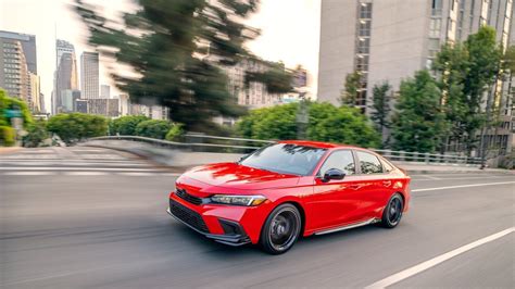 Yeni Honda Civic fiyatları belli oldu Türkiye ye özel LPG li versiyonu