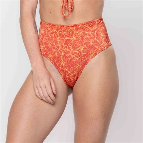 Calcinha Biquíni Hot Pants Fio Duplo Glee Flores Cacto