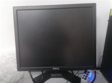 DEll 17" monitor, Computers & Tech, Desktops on Carousell