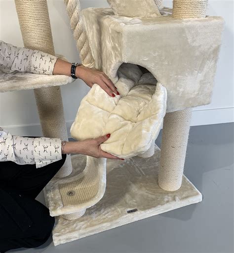 Cat Tree Kilimandjaro De Luxe Plus Cream Rhrquality