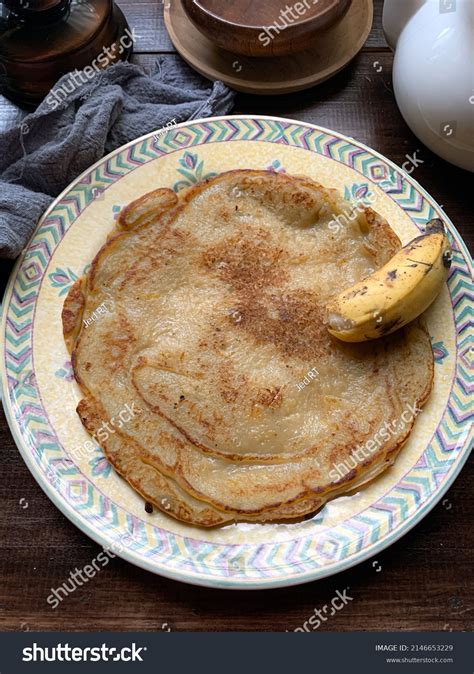 Lempeng Pisang Traditional Malay Banana Pancake Stock Photo 2146653229 | Shutterstock