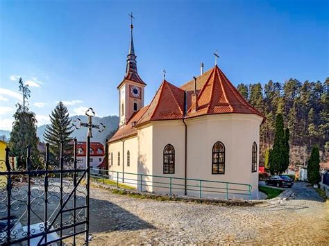 Biserica Sf Nta Treime Chei Tocile Protopopiatul Ortodox Brasov