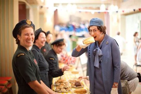 Call The Midwife Christmas Special Set For Dec 29 On Pbs Cd To Be