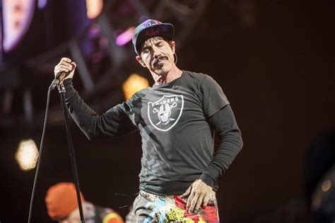 Red Hot Chili Peppers Just Prove Themselves At T In The Park