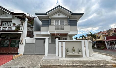 Classy Contemporary Corner House And Lot For Sale In Vista Verde