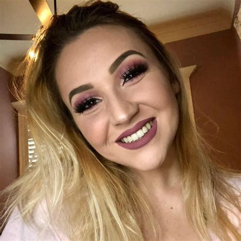 Would You Face Fuck Me Scrolller