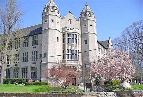 Youngstown State University (YSU) Youngstown Courses, Rankings ...