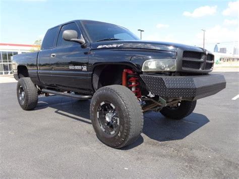 Buy used LIFTED 2001 TX DODGE RAM 2500 4X4 AUTO LOOKS & DRIVES NEW NO ...