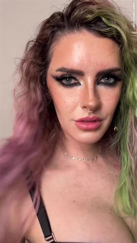 Karen Bachini Karenbachini Nude OnlyFans Leaks Fappening FappeningBook